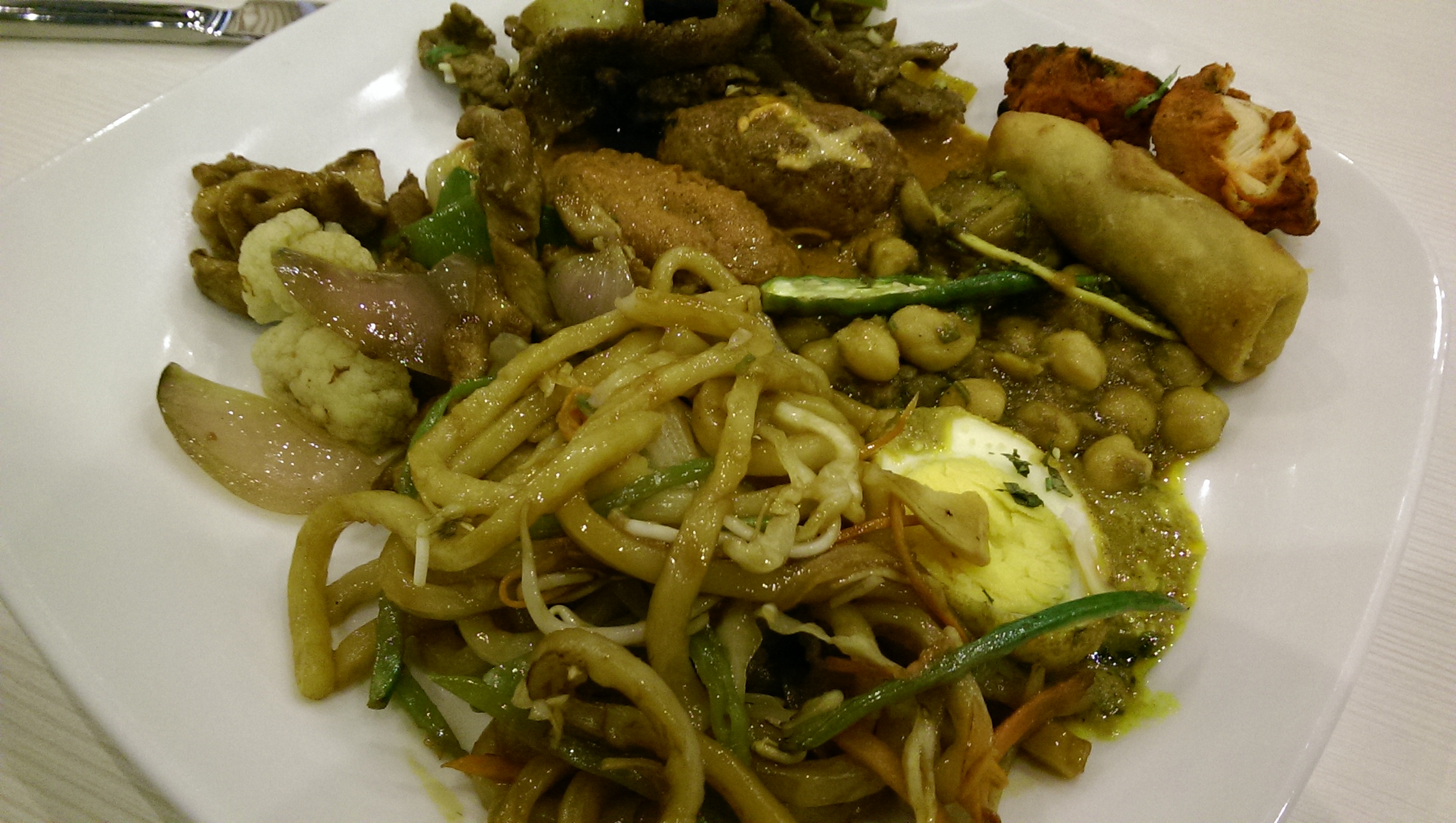 Qureshi&Wong, Indian & Chinese Restaurant یک رستوران هندی-چینی با خوراکی های خوشمزه و مناسب