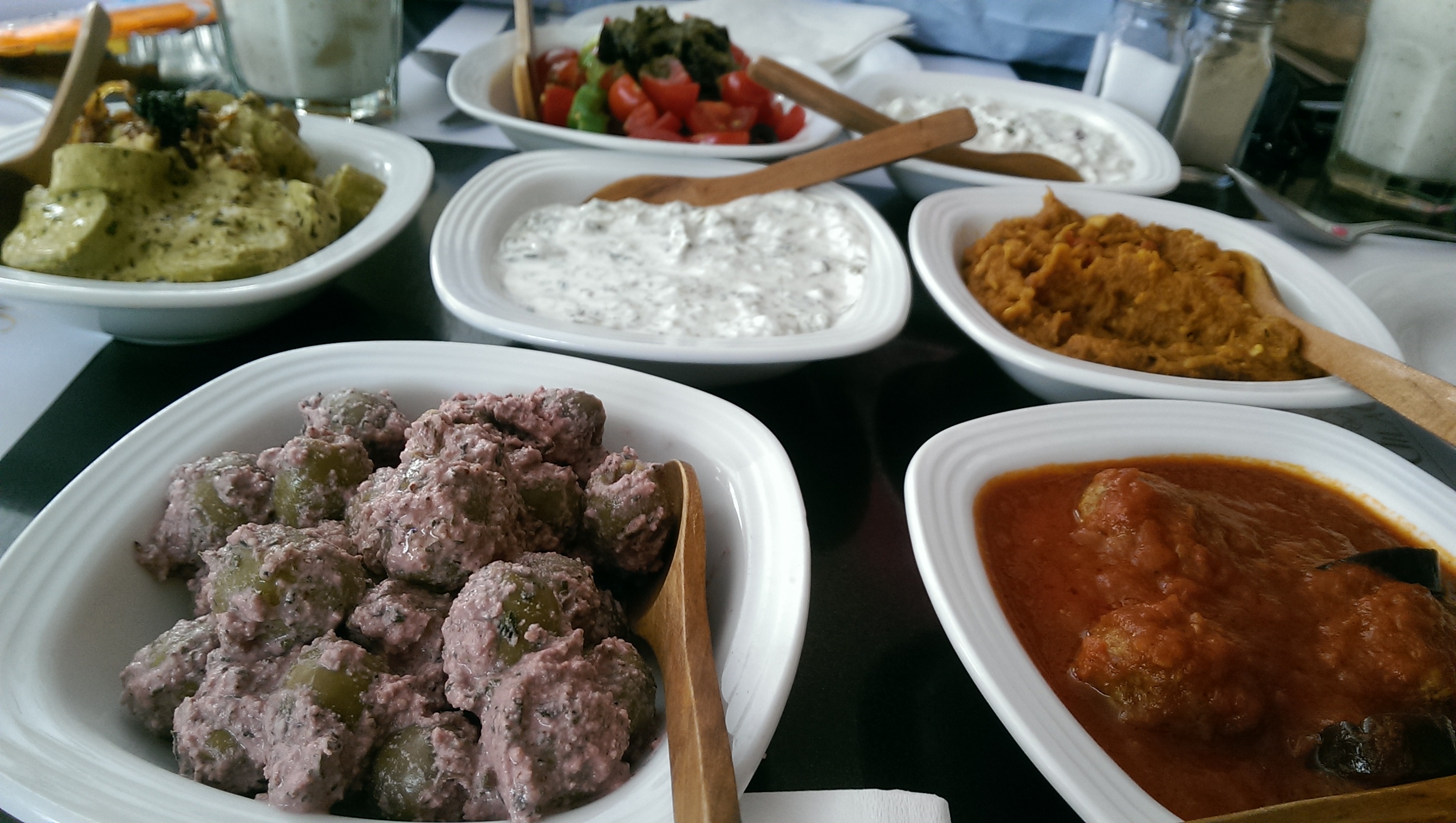This is Gilac Restaurant: Where you should try even once in your life :-) این رستوران گیلک ه