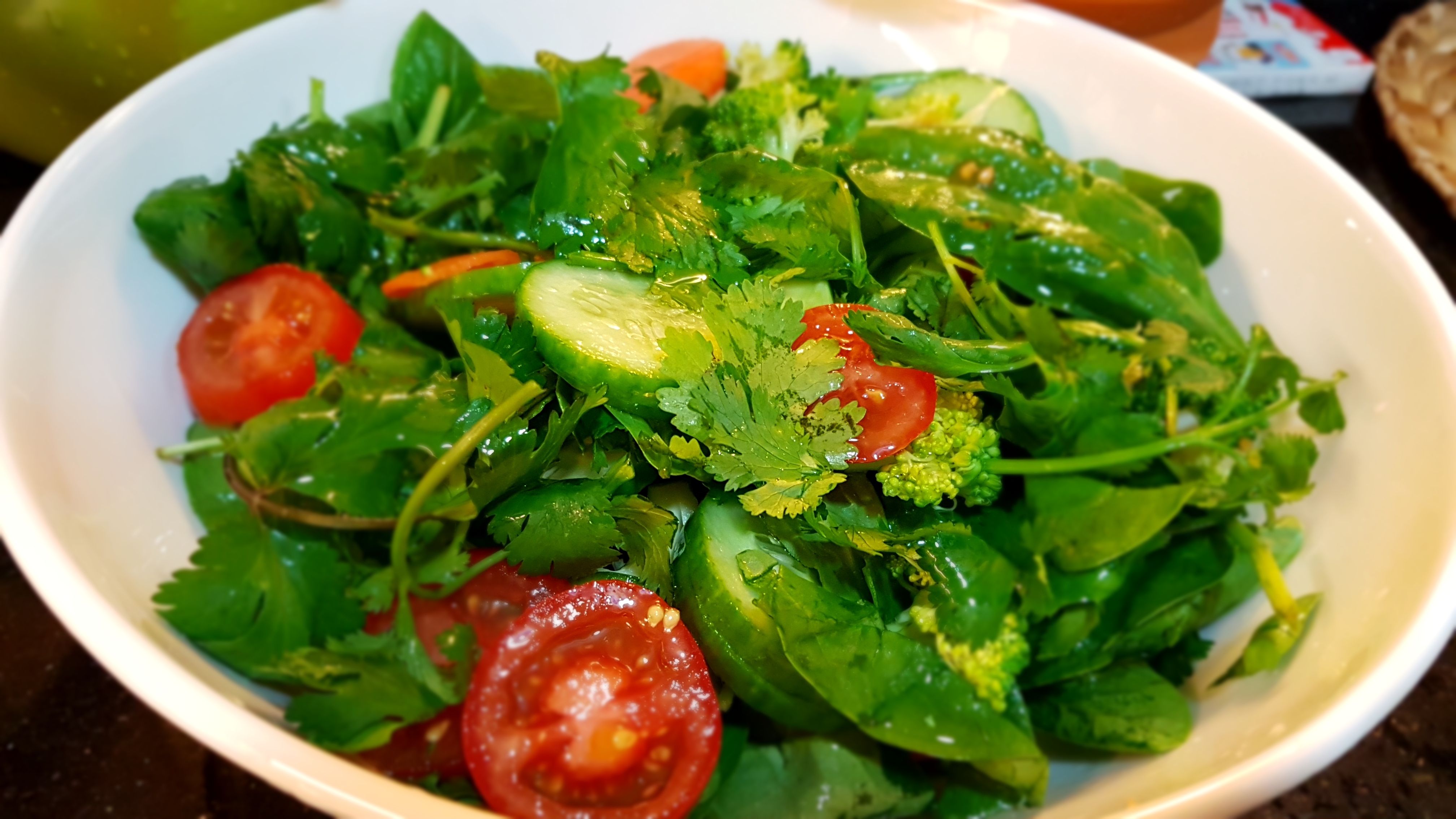 Parsley- Spinach salad